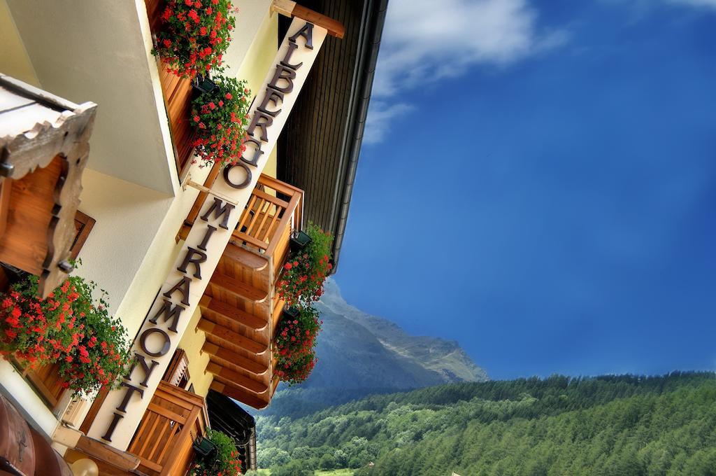Albergo Miramonti Rabbi Esterno foto
