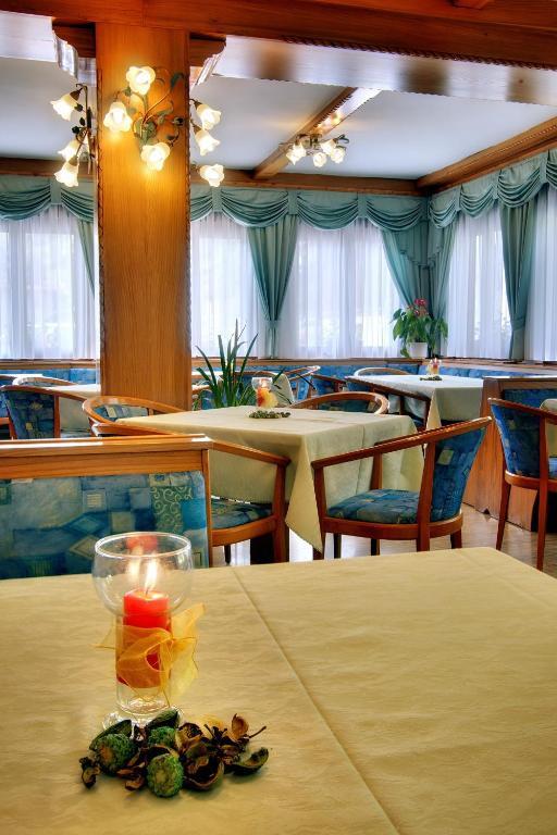 Albergo Miramonti Rabbi Esterno foto